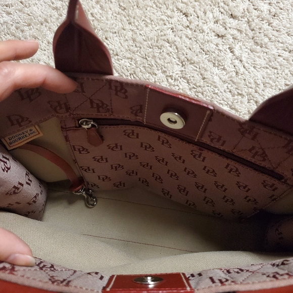 Dooney & Bourke Signature Canvas Tote - Picture 4 of 16